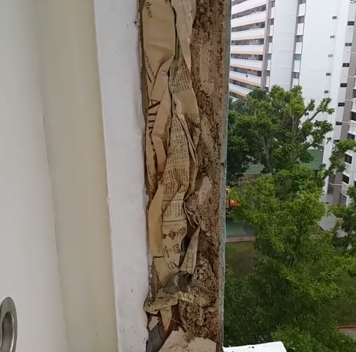 Cheat Contractors Exposed for Building HDB with Newspapers