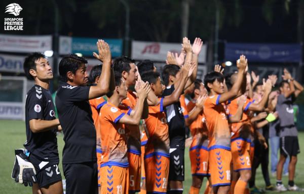 Albirex goes entire Singapore Premier League season unbeaten, proves local clubs are joke. 