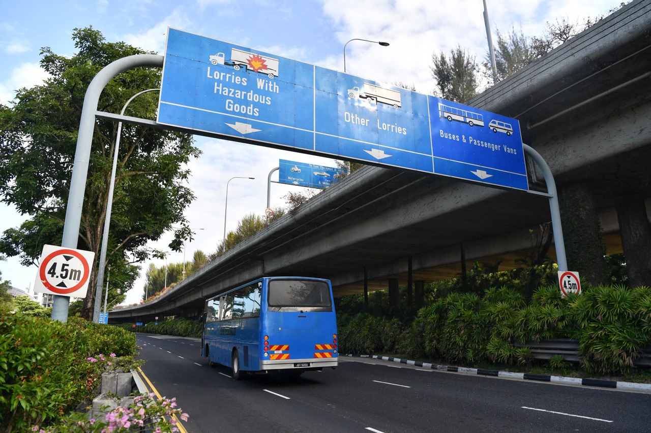 Woman dies after bus ran over her at Woodlands Checkpoint