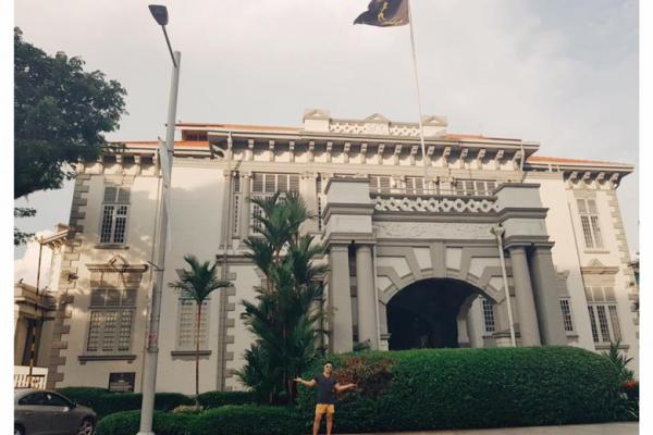 Singapore Cricket Club makes maid wait in carpark while family have dinner