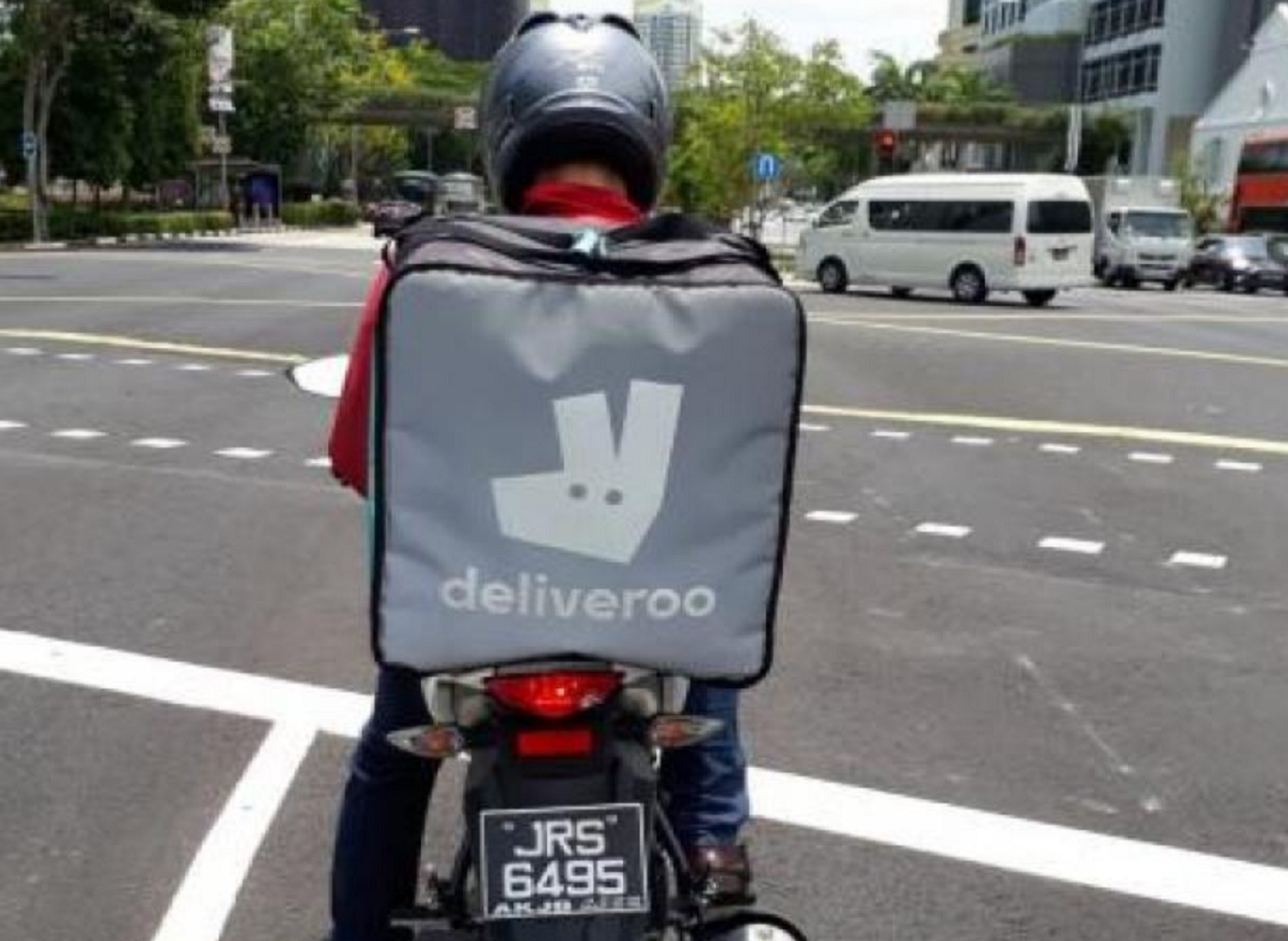 Singapore, food delivery riders, MOM, Grab, FoodPanda, Deliveroo