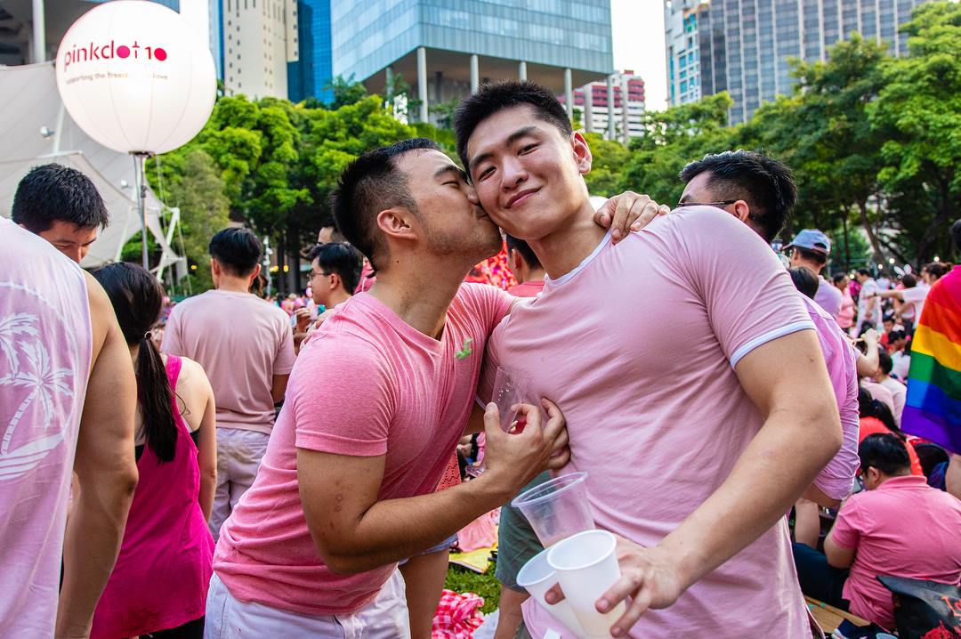 pink dot singapore lgbt